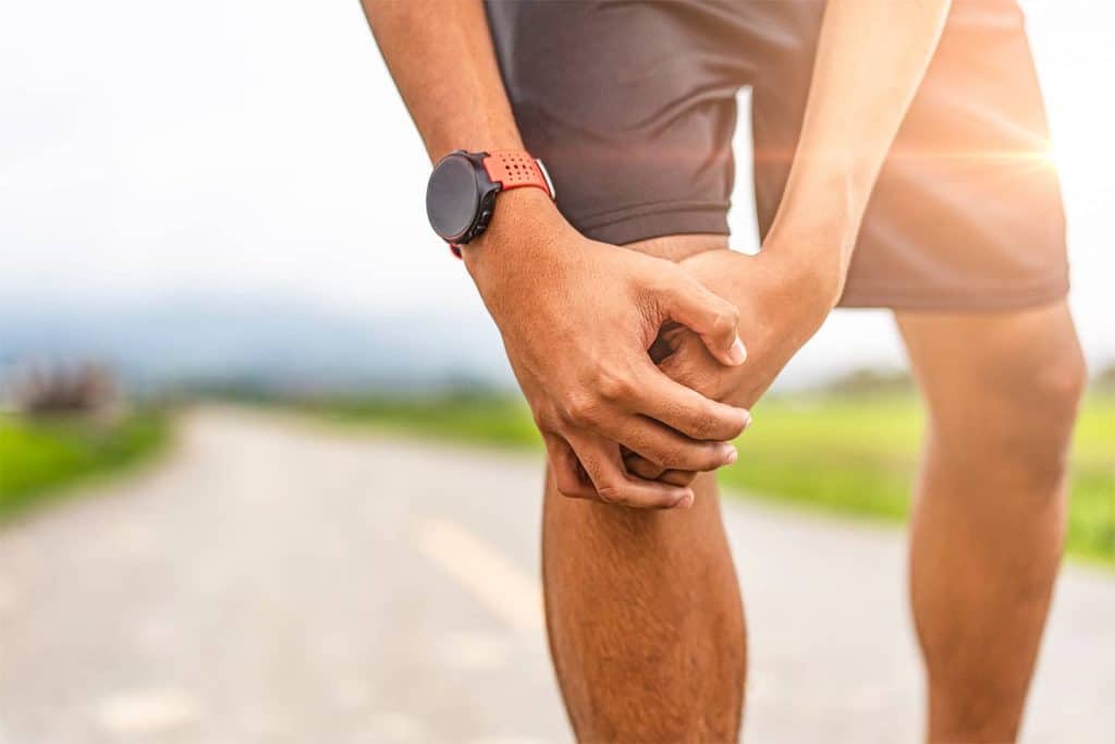 Découvrez les 10 façons pour soulager vos douleurs au genou | Jérôme Auger | Paris