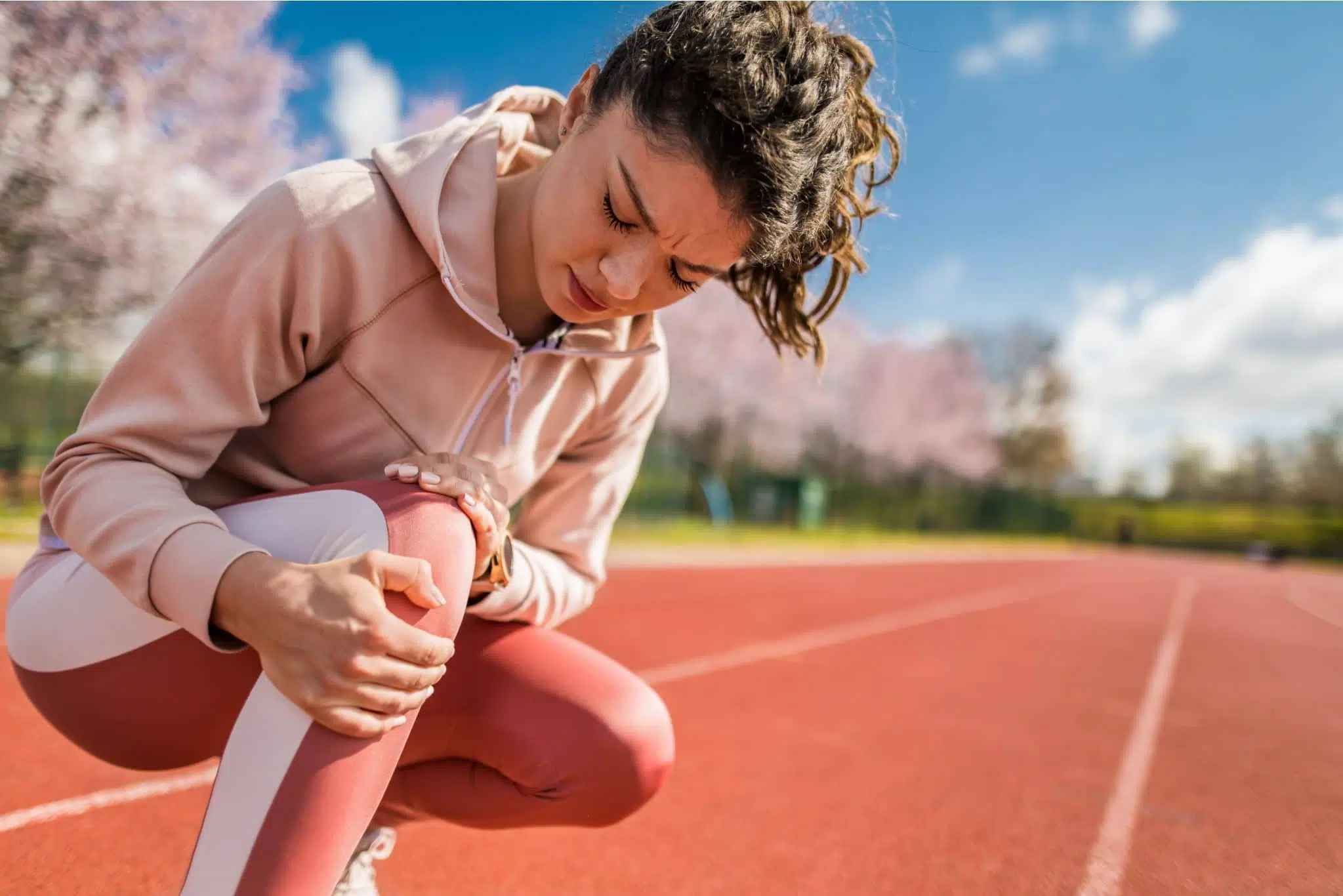 Douleurs au genou pendant le sport : que faire ? | kiné du sport Paris | Jérôme Auger | Paris 16